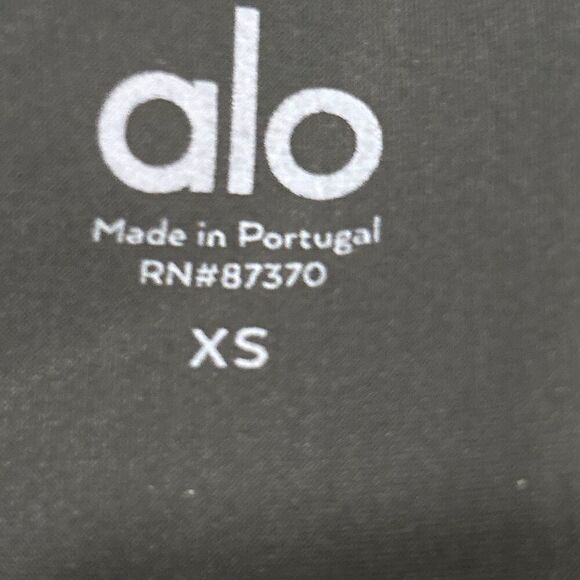 Alo Yoga High Waist Slash Leggings XS Black Cutout Detail - Picture 3 of 9